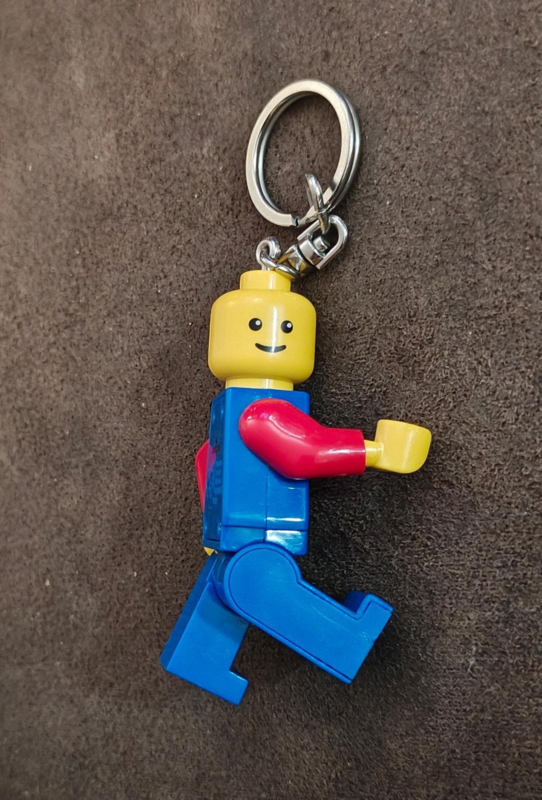 Rare 2009 LEGO Minifigure Key Light Keychain