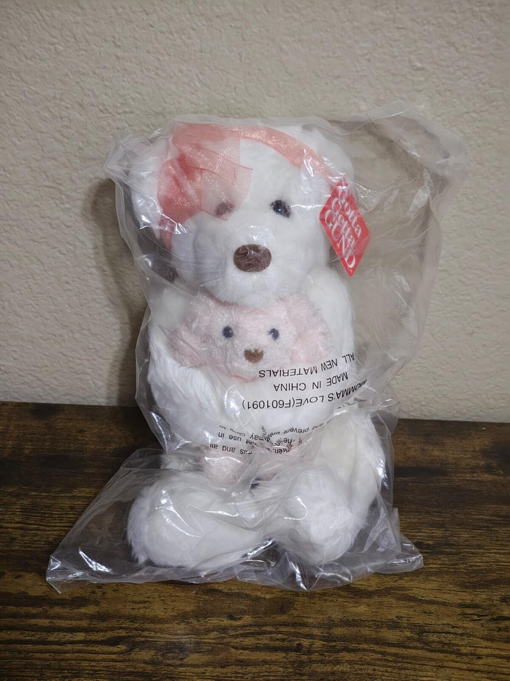 Plush teddy bear set, white with pink accents, two bears stacked, sealed in bag