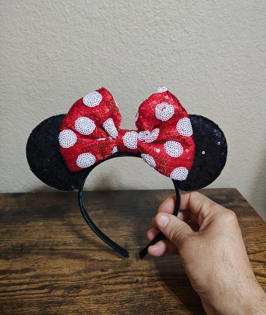 Cute Disney Parks Minnie Mouse Sequined Classic Black Red Bow Ears Headband.