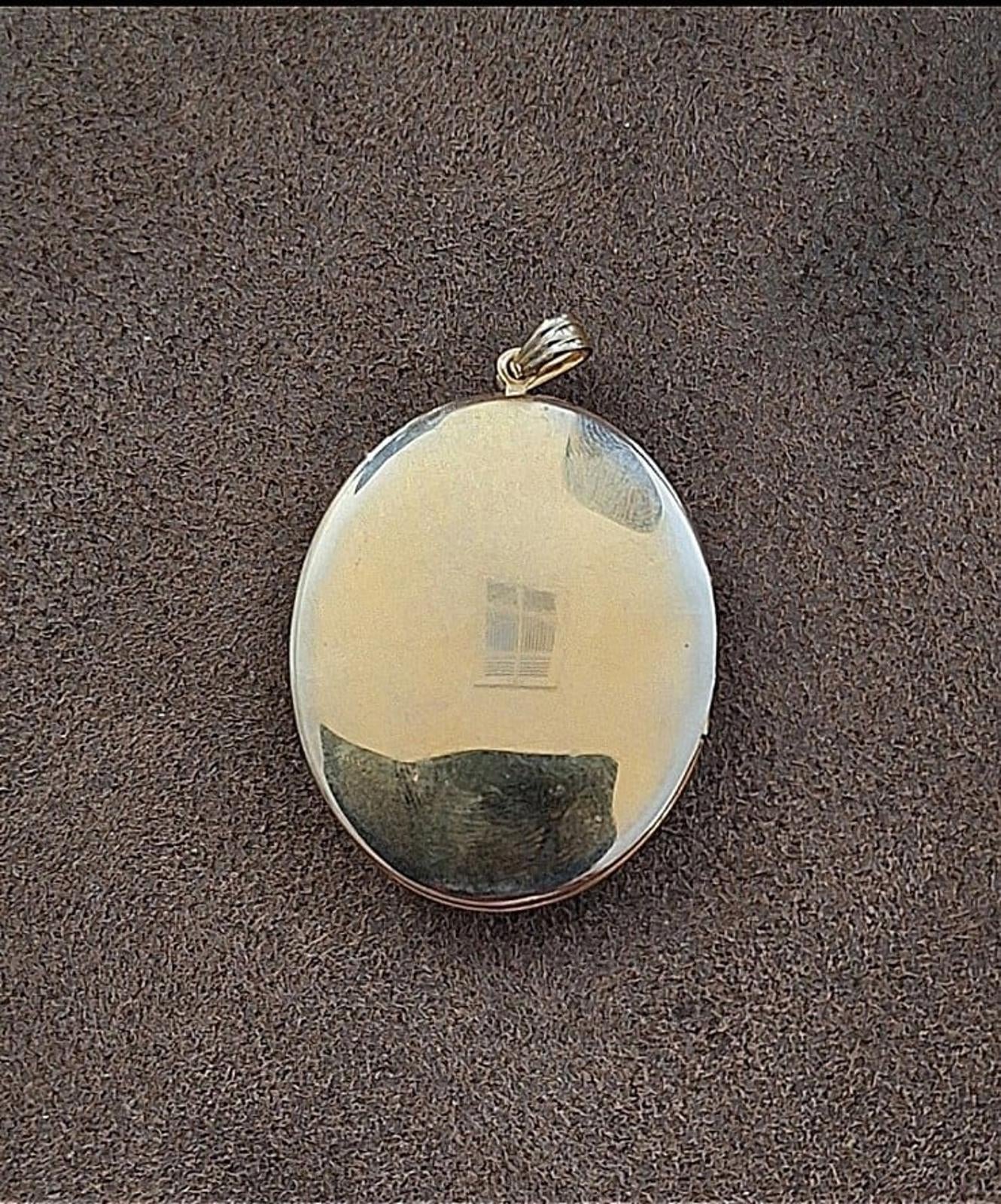 1980s Large Gold Tone Filigree Oval Locket Pendant