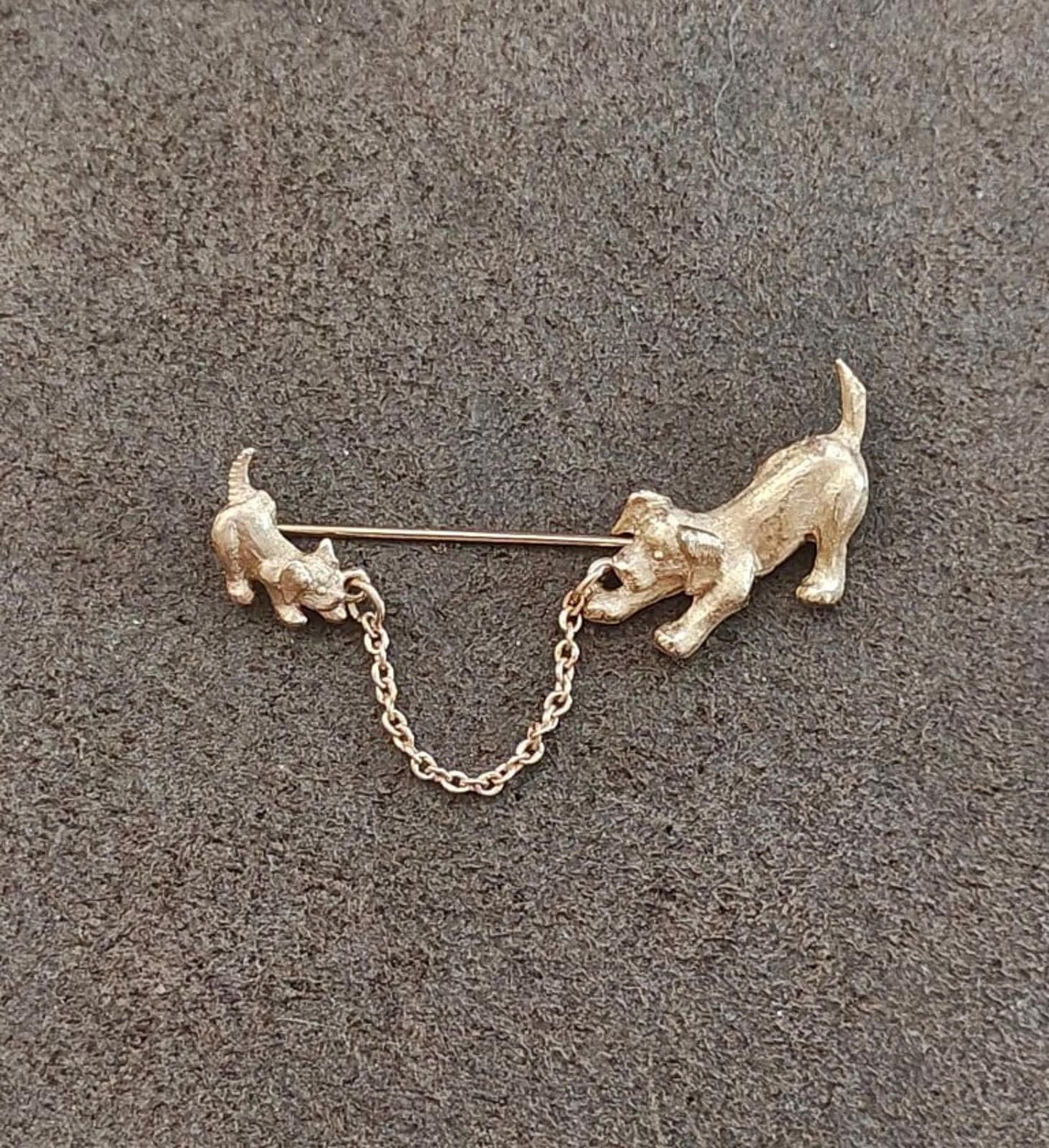 1980's Avon Playing Dogs Gold Tone Stick Pin Dangle Stick Pin