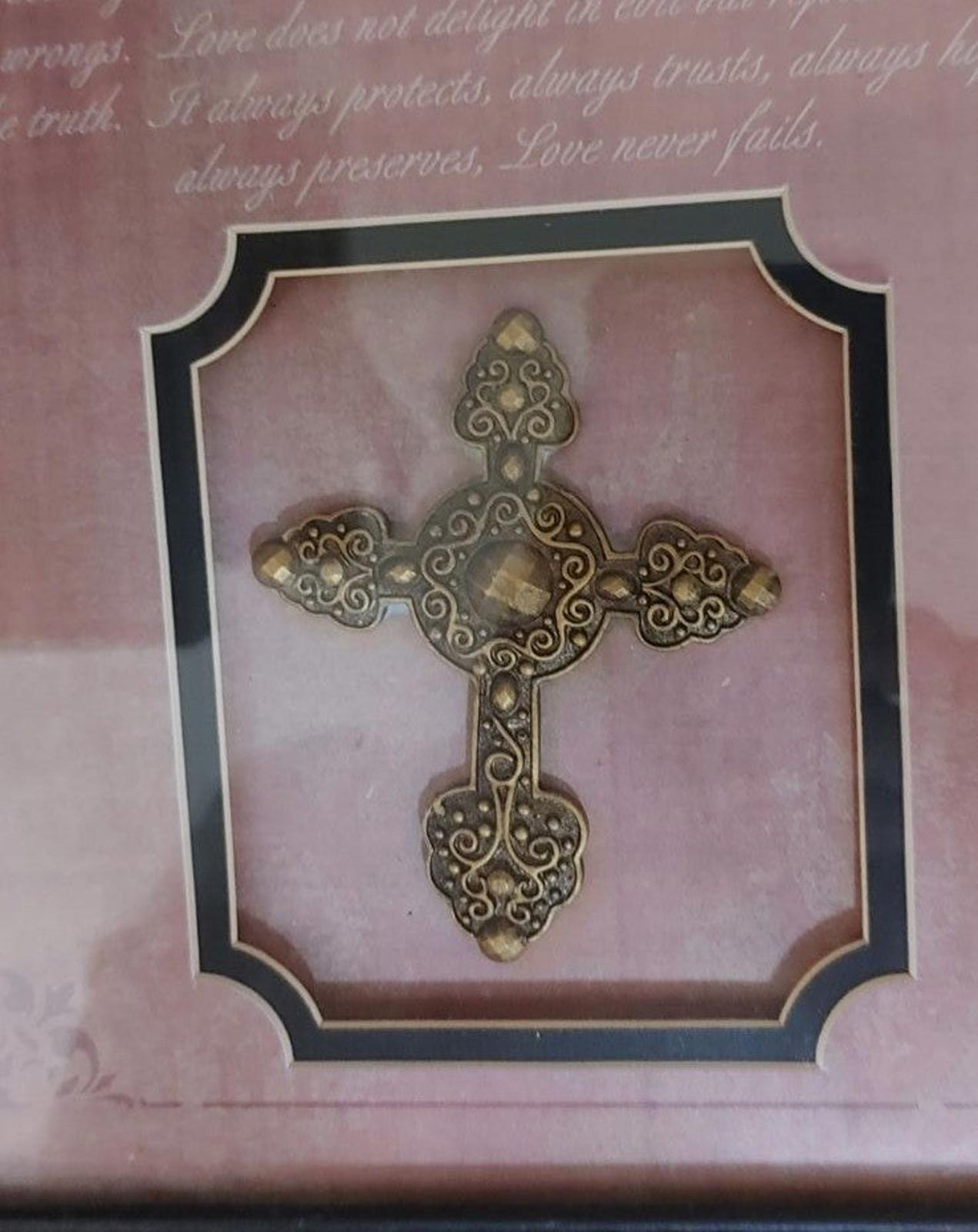 Vintage Love Inspirational Stunning Mounted Cross in Frame