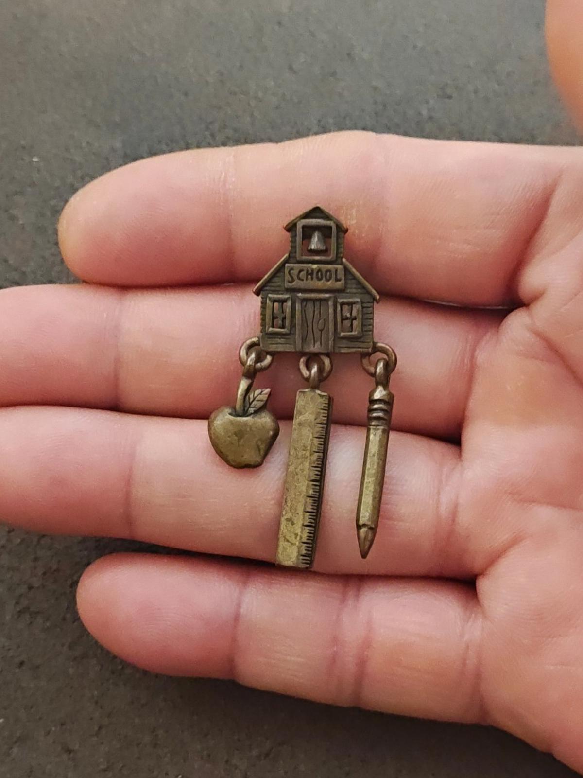 1980s JJ Jonette Teacher Theme Brass Dangle pin