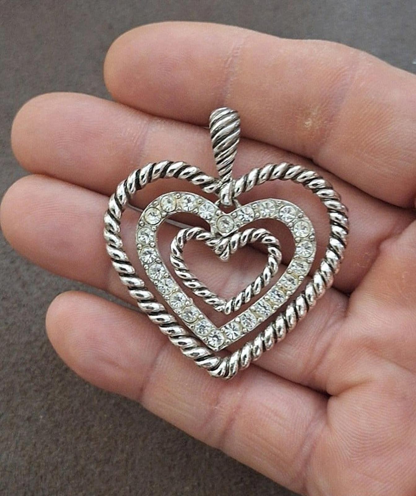 Vintage Rope Style Three Hearts With Sparkly Rhinestones Silver Tone Dan