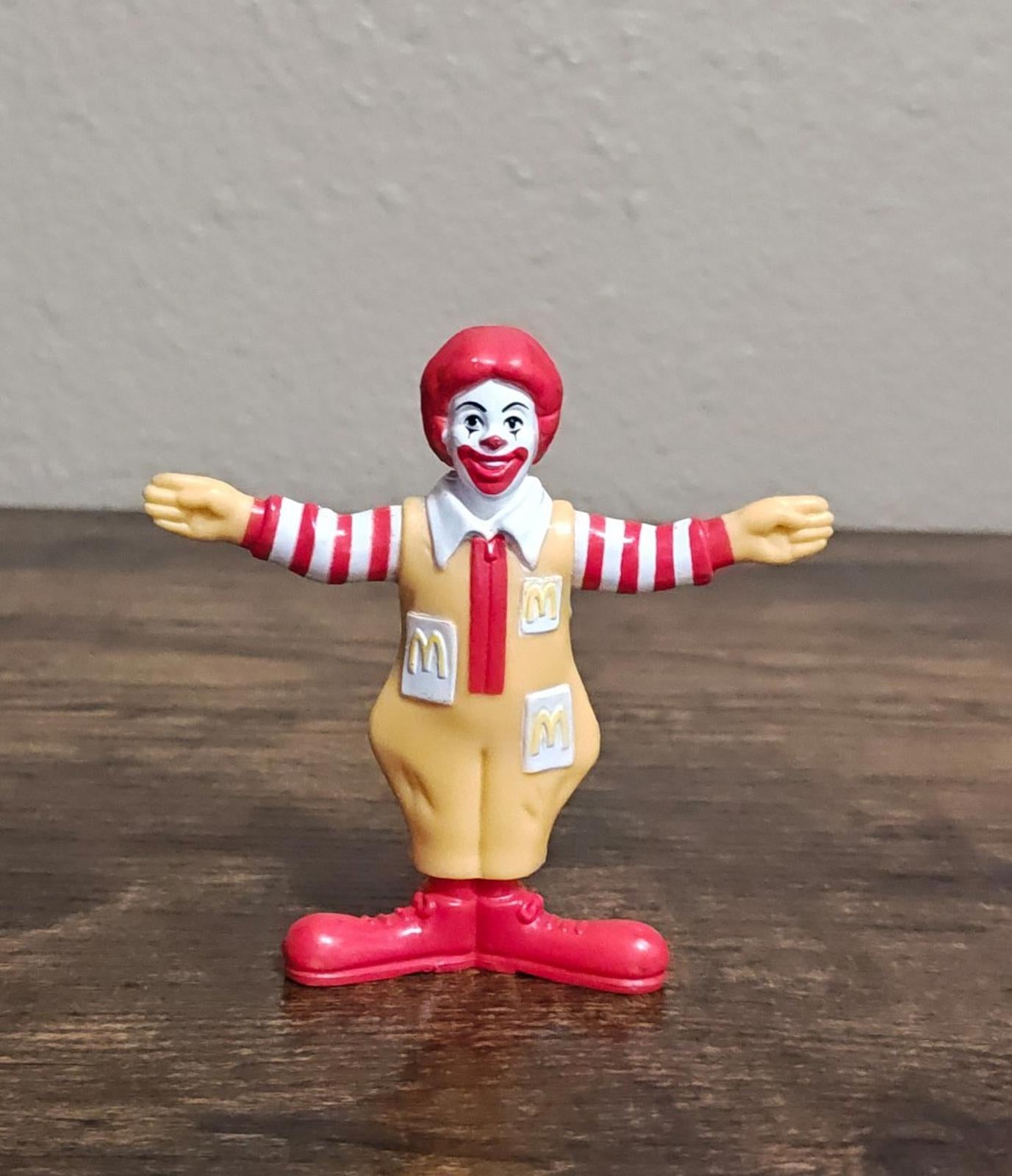 1995 Ronald McDonald Happy Meal Toy PVC Figurine