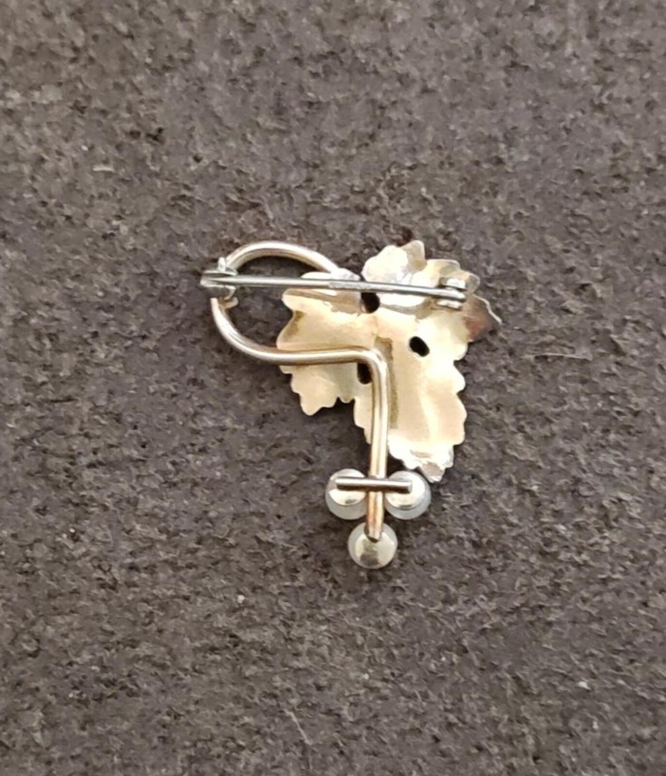 50s Rare Krementz Grape Vine Crafted With Gold Overlay & Cultured Pearls Brooch