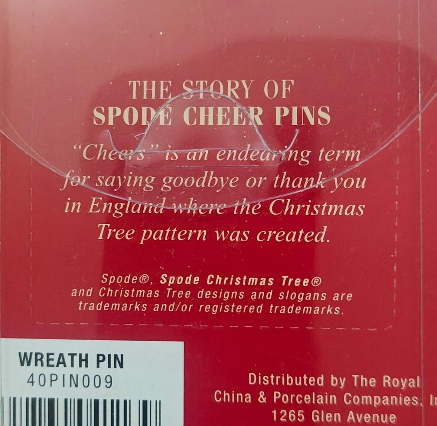 2004 Spode Christmas Tree Cheer Fine Porcelain Pin Featuring a Holiday Wreath