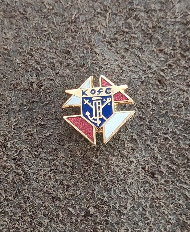 1980s Knights of Columbus On Official K of C Shield Emblem Gold Tone Enamel Pin