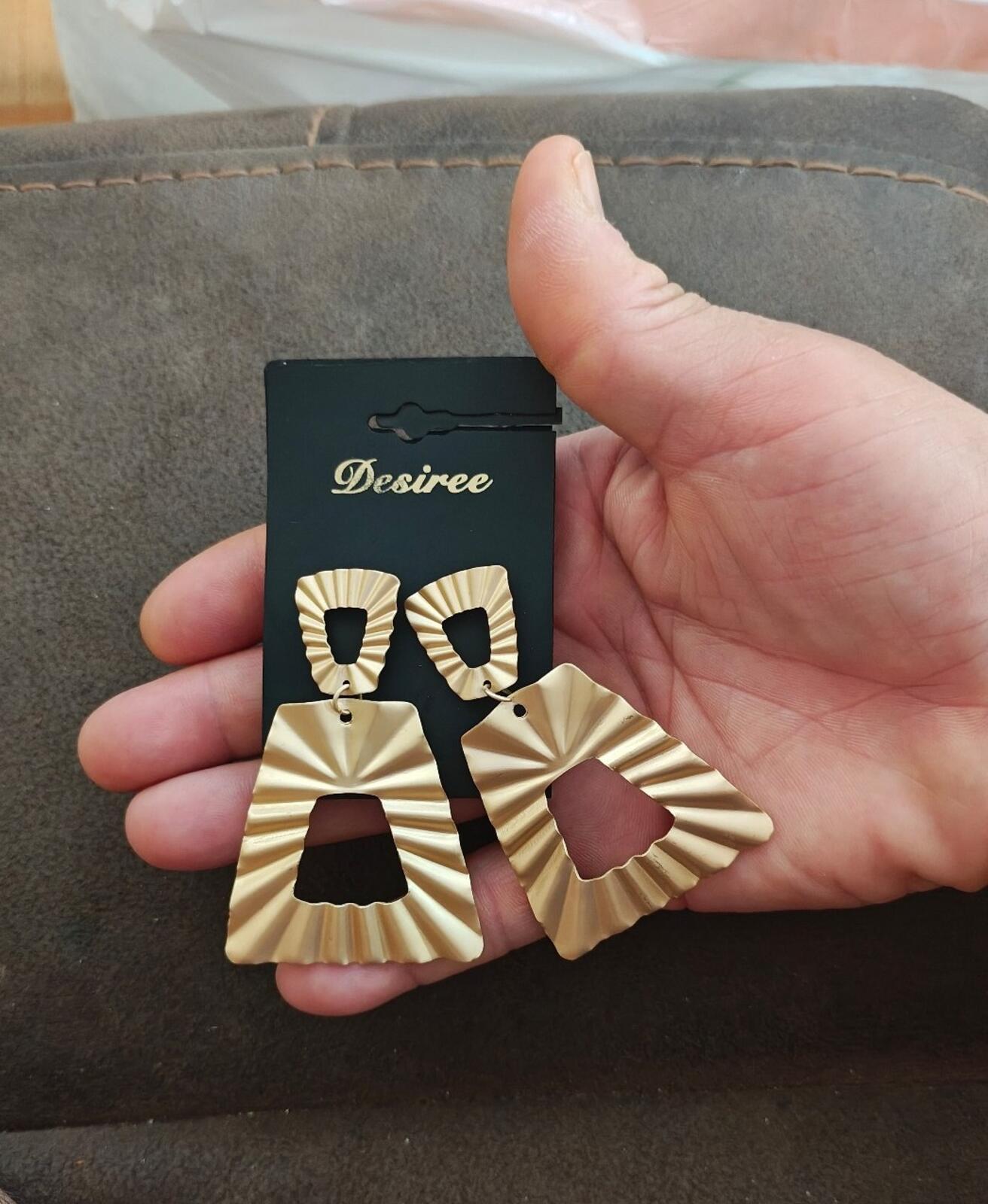 Gold Tone Desiree Brand Hammered Textured Statement Earrings New