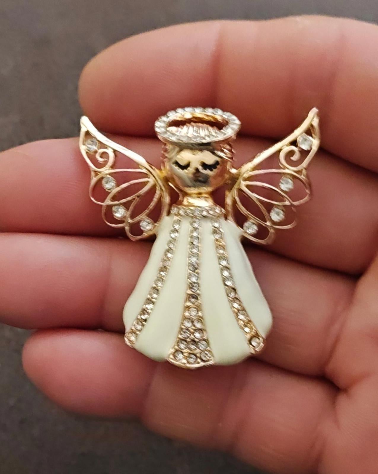 Holiday Lane Gold Tone Crystal Angel Brooch