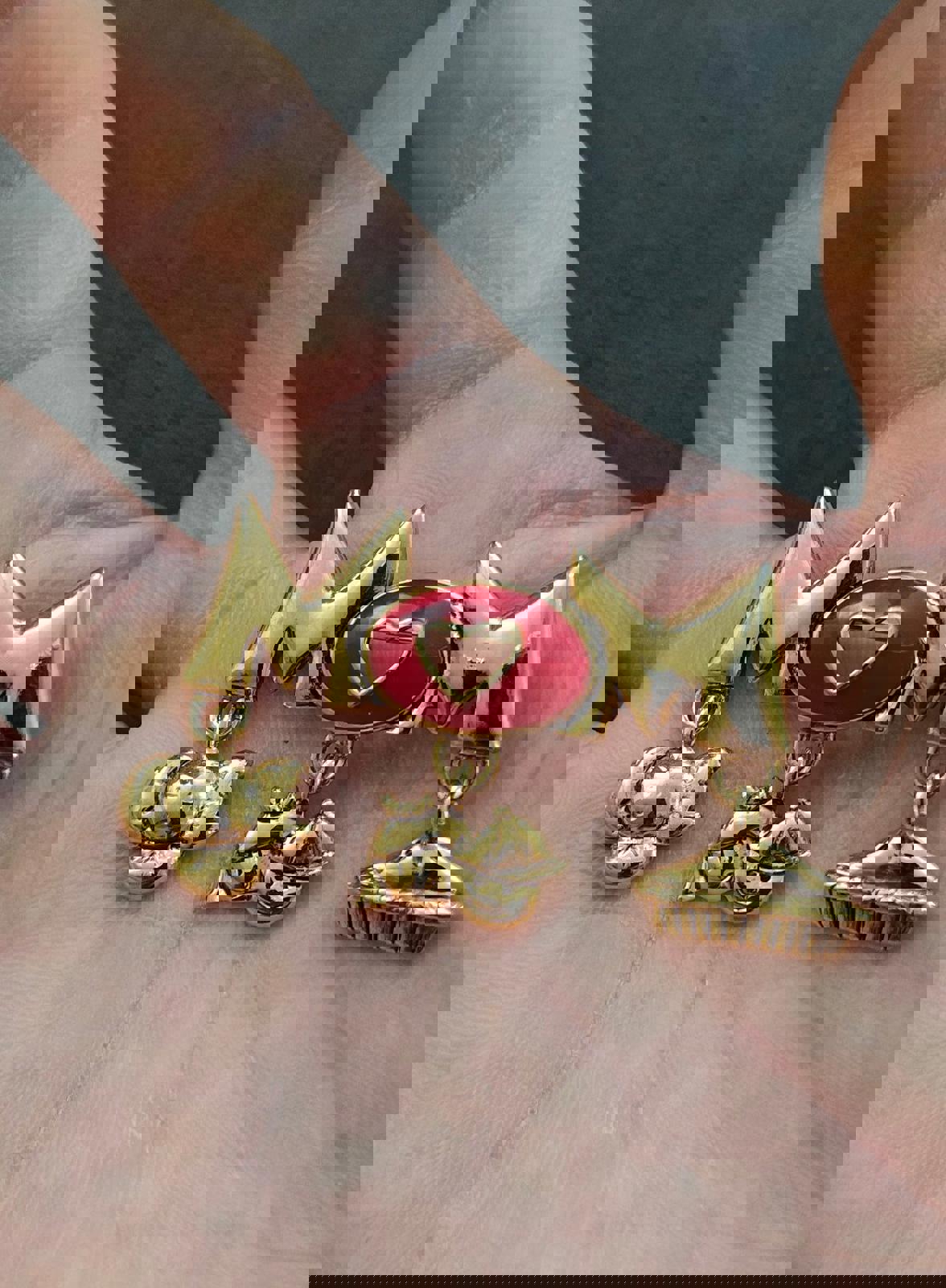 1990's MOM Gold Tone Red Enamel Brooch Pin