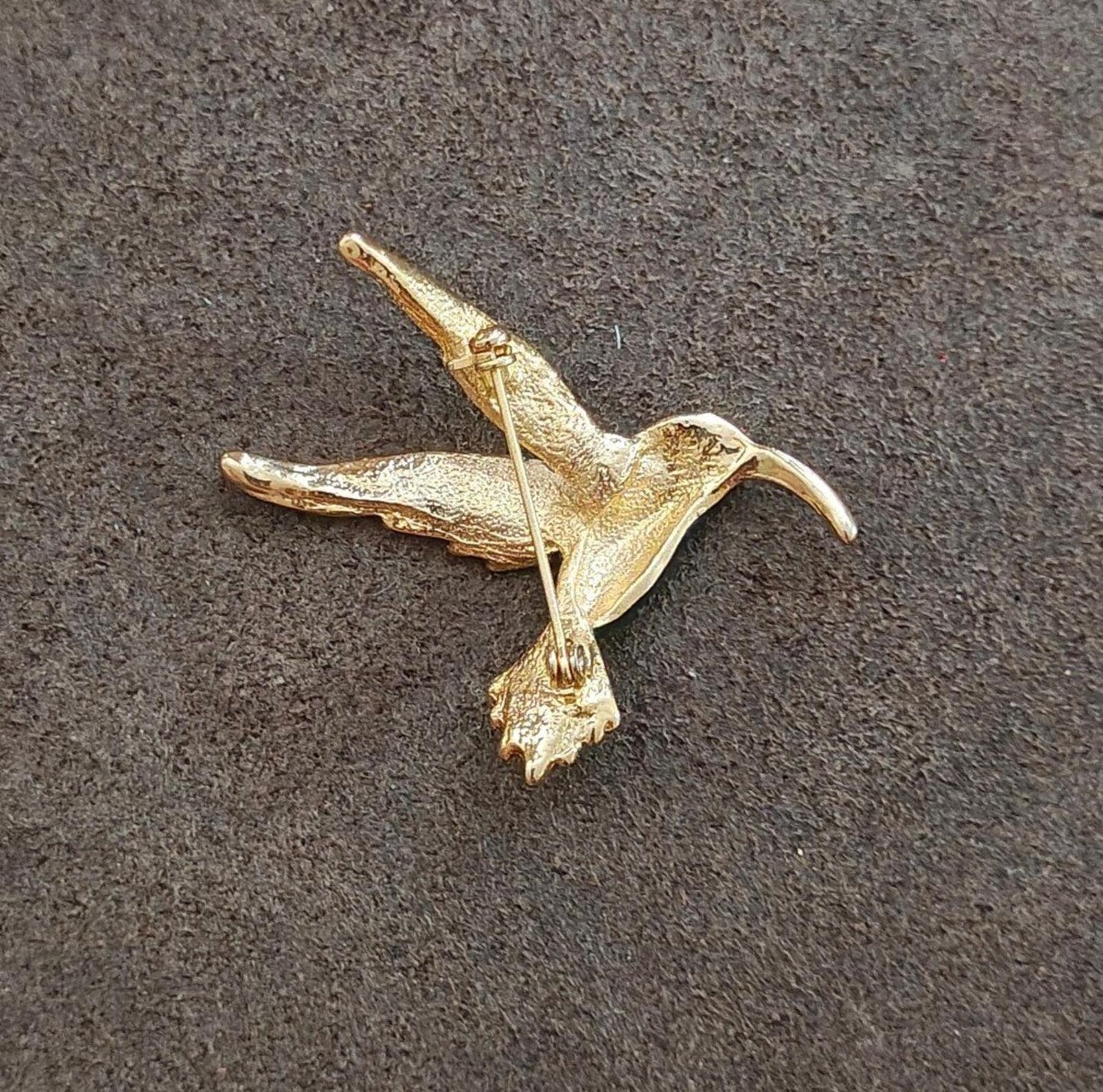 1980s Hummingbird Gold Tone Enamel Pin Brooch