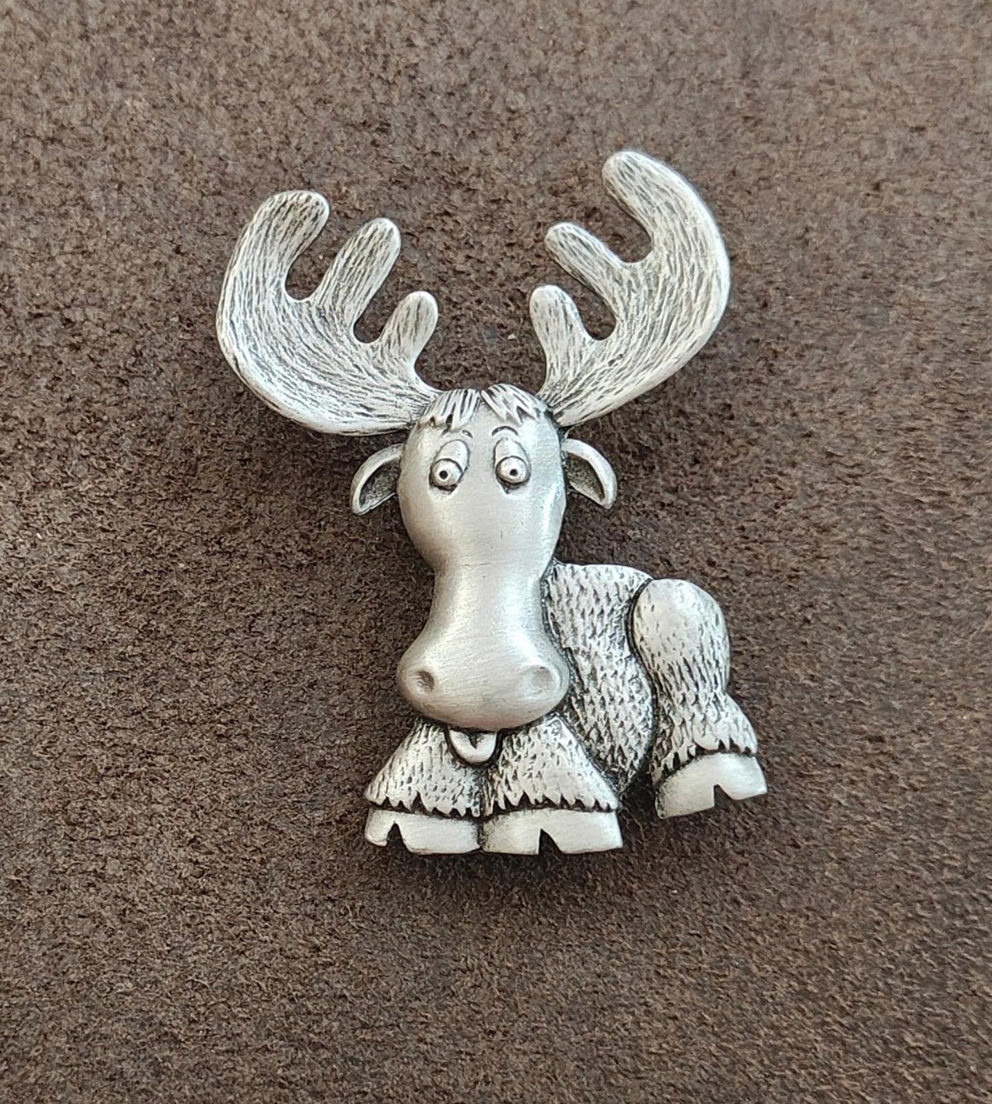 1980s Signed JJ (Jonette Jewelry) Pewter Moose Brooch
