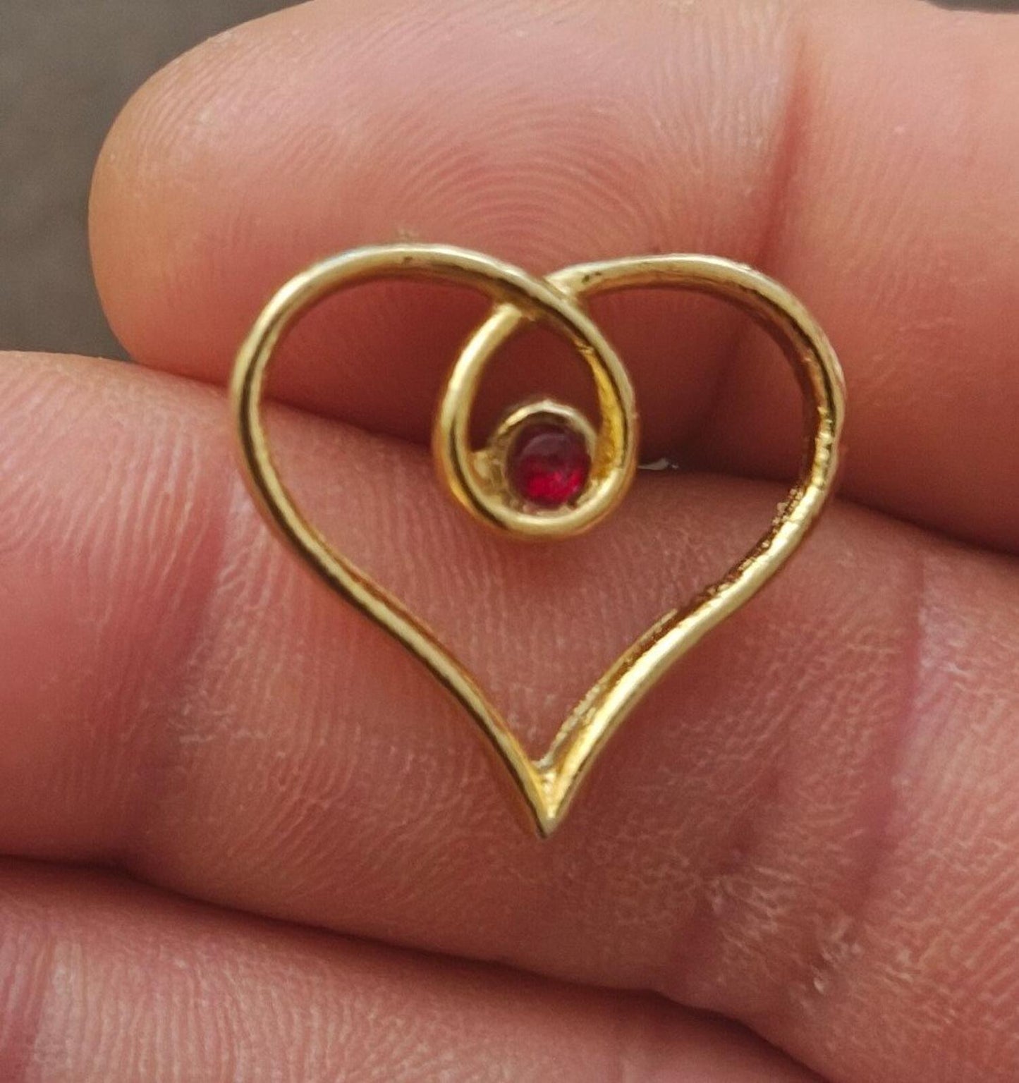 1980s Gold Tone Heart With Small Red Gemstone In Center Pin