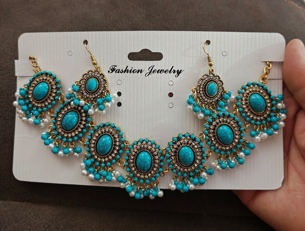 Bohemian Style Synthetic Turquoise & Faux Pearls Choker Necklace & Earrings Set