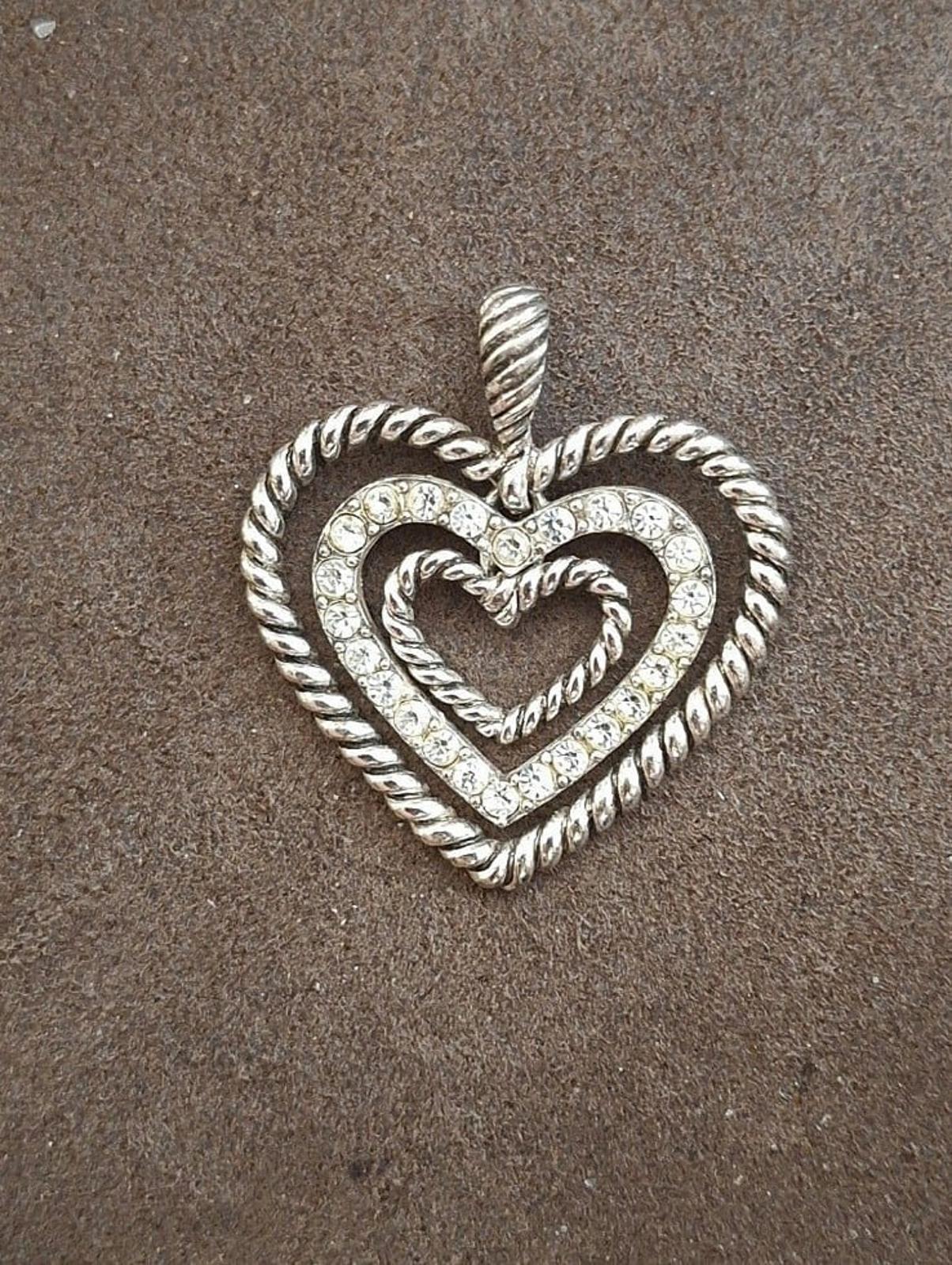 Vintage Rope Style Three Hearts With Sparkly Rhinestones Silver Tone Dan