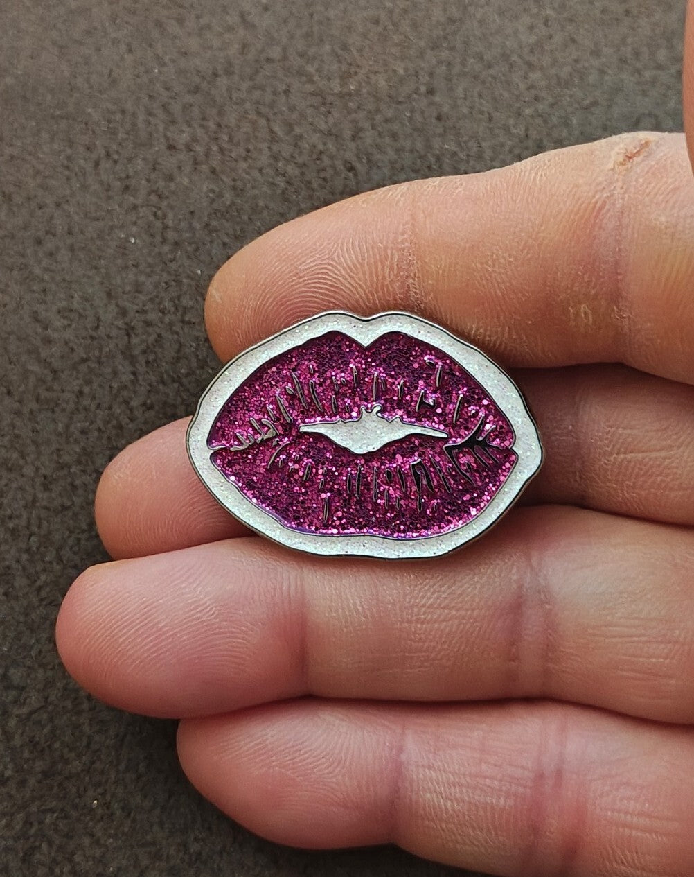 Vibrant Pink Glitter Lips Pin