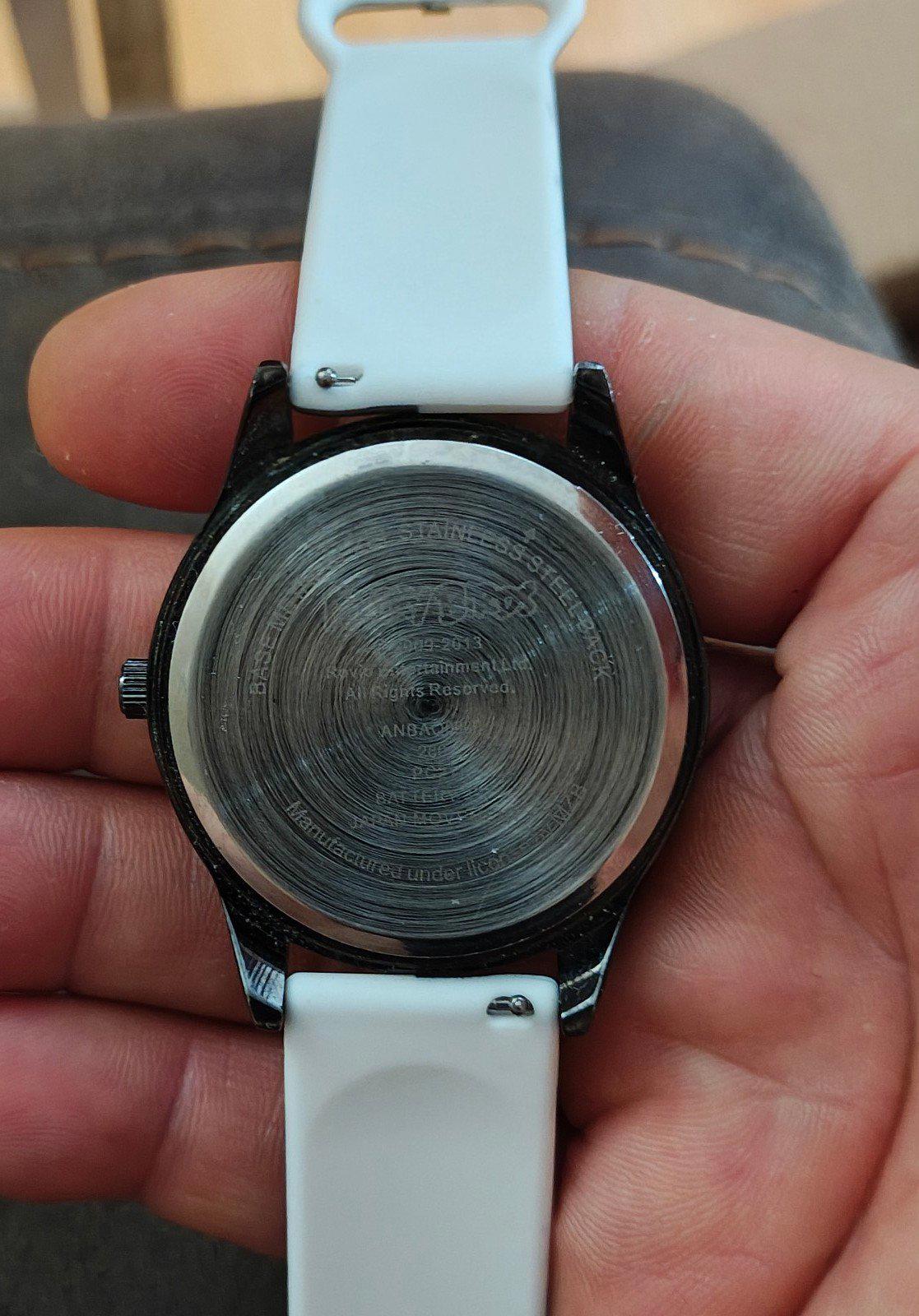 Cool Angry Birds Silver Tone With Black & White Checkered Silicone Band Watch.