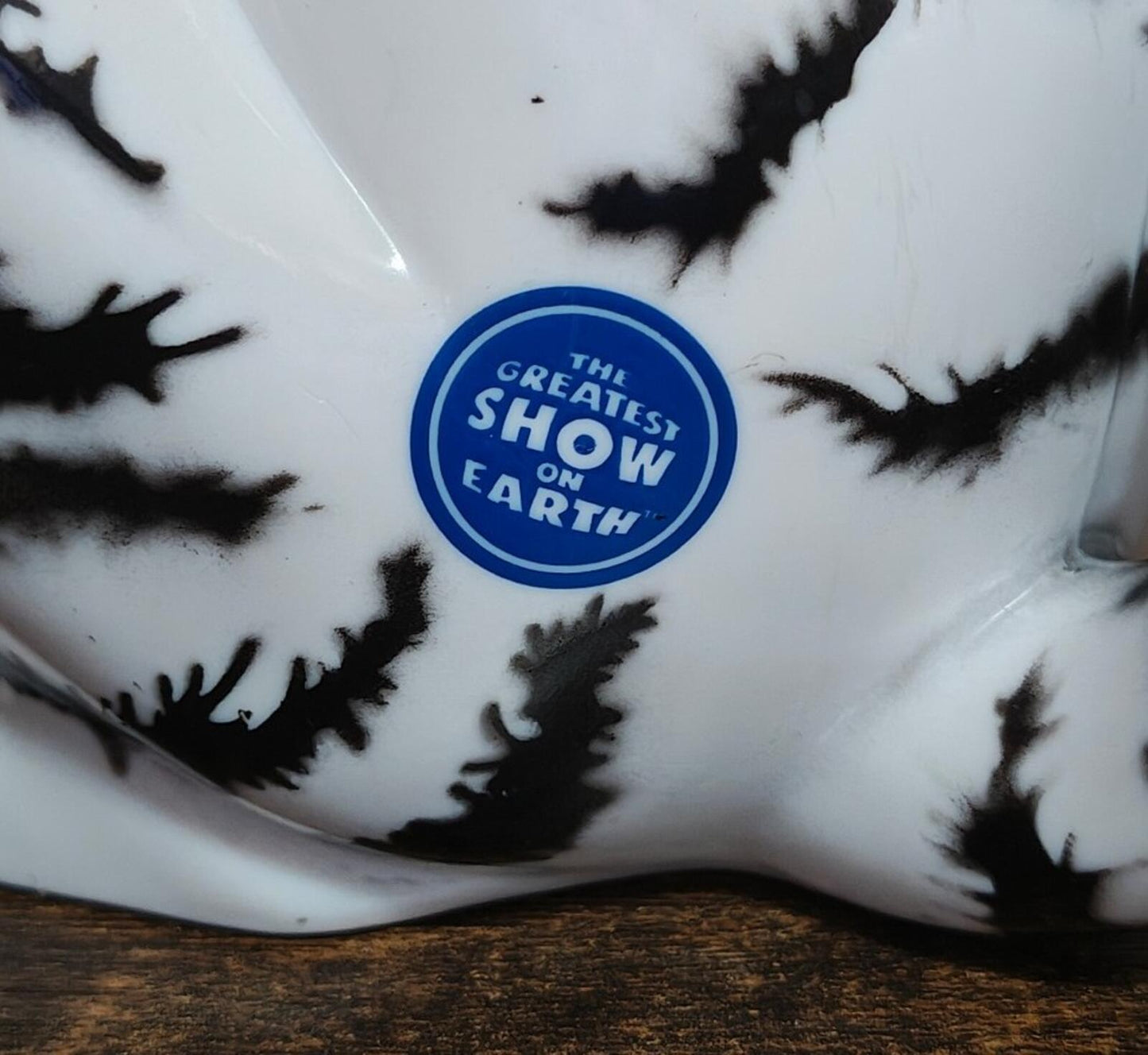 1990s  Ringling Bros. & Barnum & Bailey Circus 16 oz White Tiger Souvenir Mug