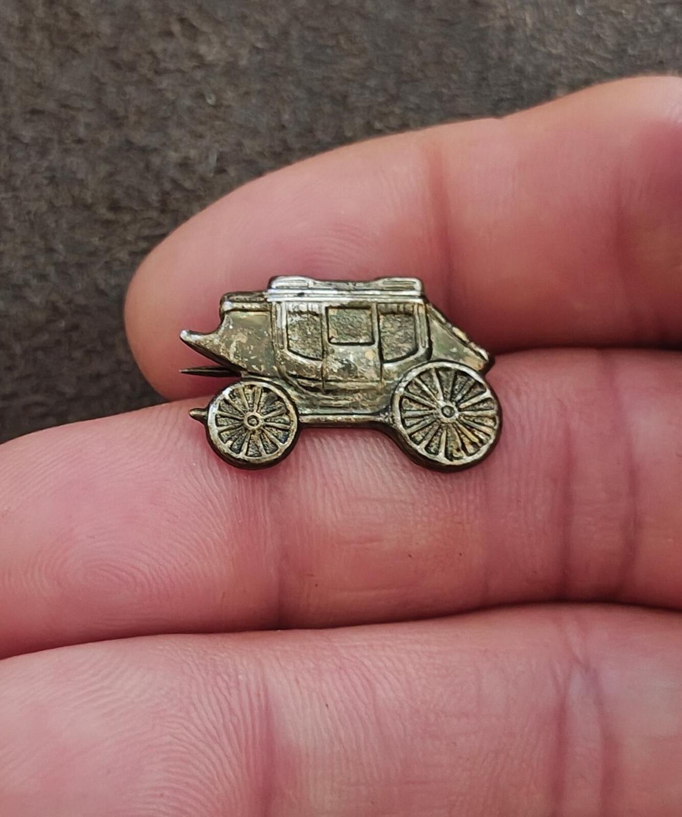 1960s/70s Wild West Stagecoach Cast Metal With Antique Brass Tone Finish Pin