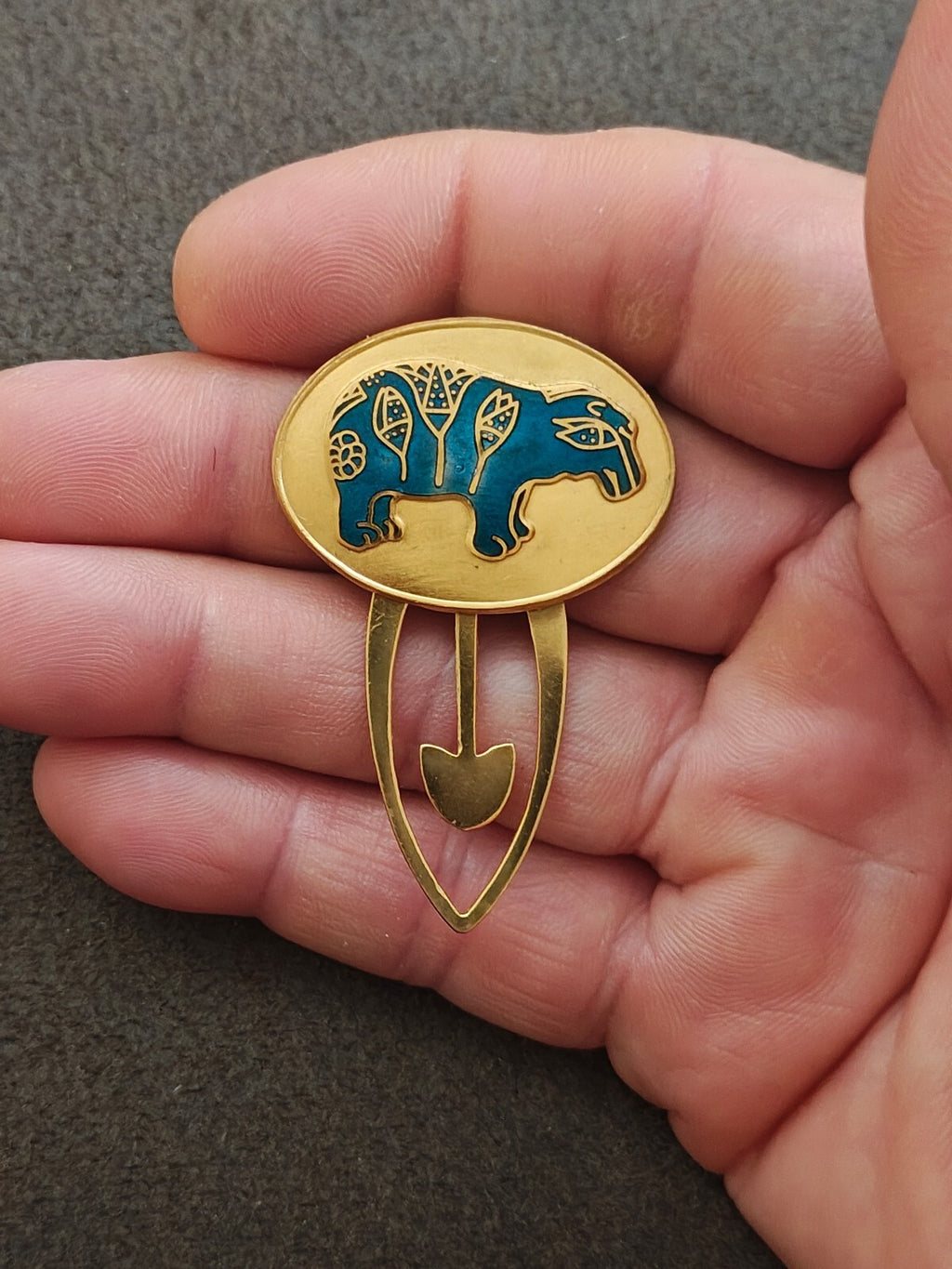 1985 Metropolitan Museum of Art (MMA)  Gold Tone Blue Enamel  Clip Bookmark