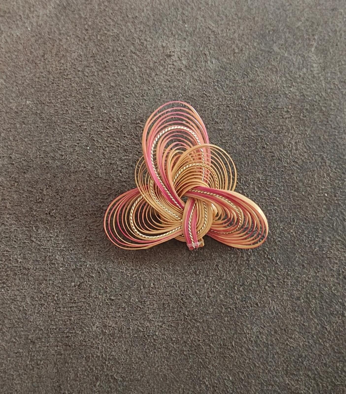 1960s/70s Quilled Bamboo or Rattan Folk Art Brooch