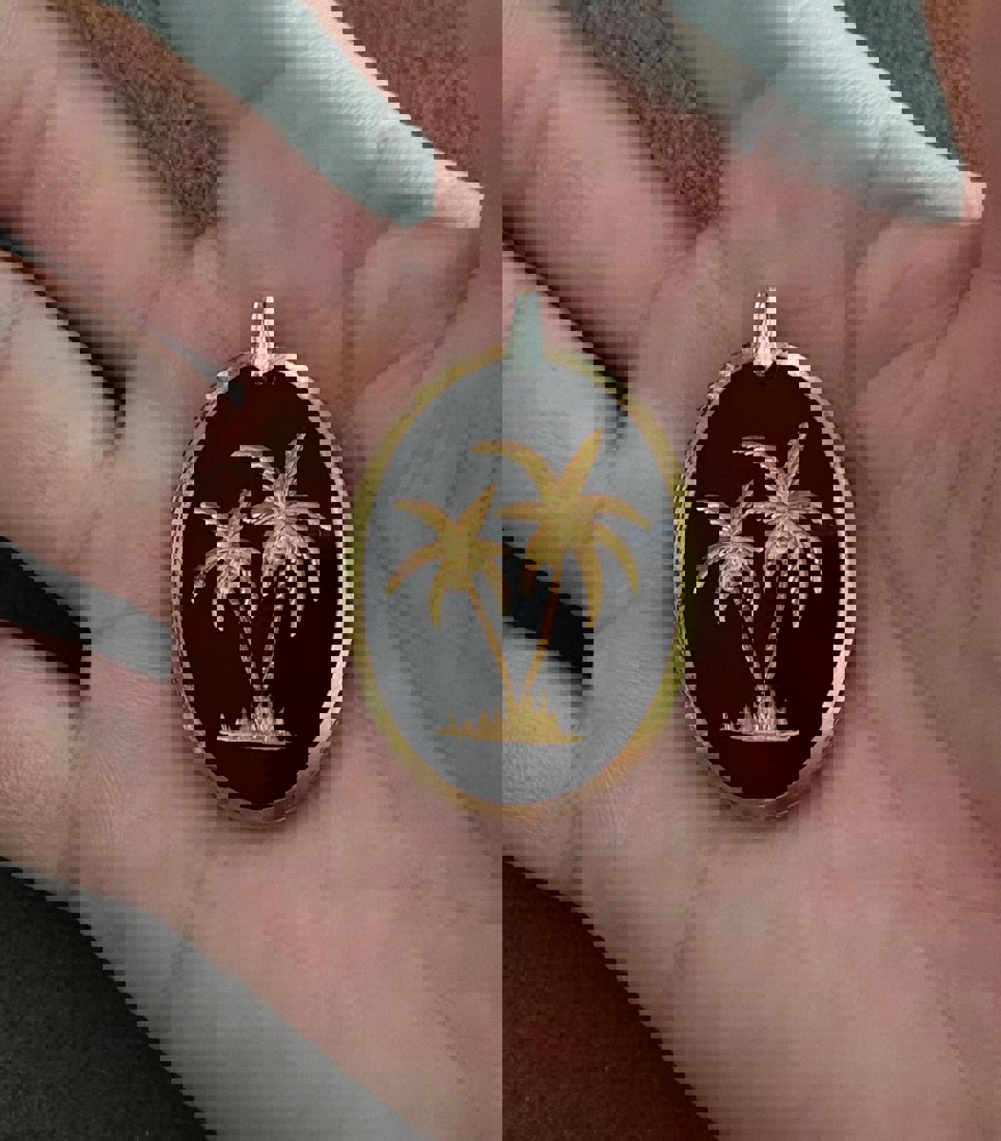 1980's Palm Trees On German Glass Intaglio Gold Tone Pendant