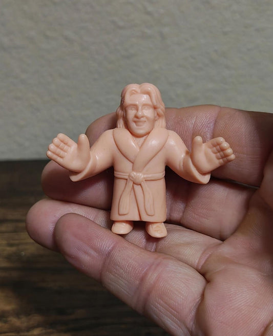 2017 Mattel WWE M.U.S.C.L.E. Ric Flair Wearing a Bathrobe Plastic Minfigure