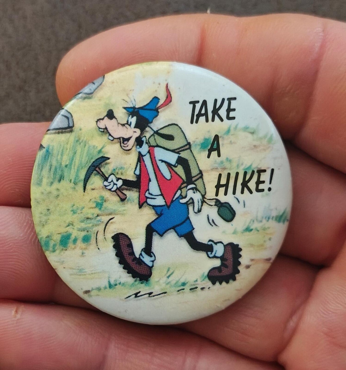 1987 Walt Disney "Take A Hike" Goofy Pinback/Pinbutton