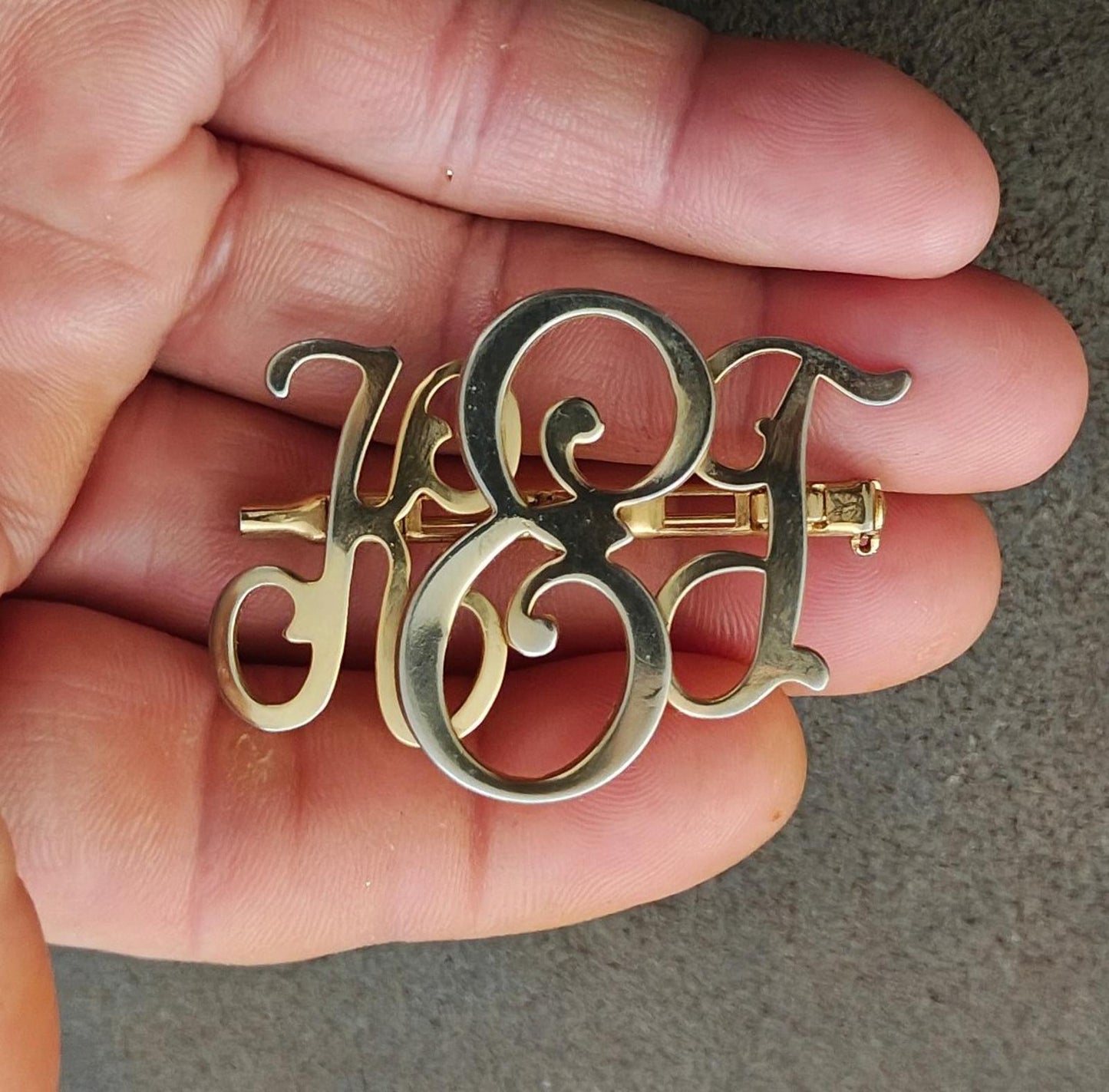 1950s Vintage Monogram Initial KEG Gold Tone Brooch Pin.