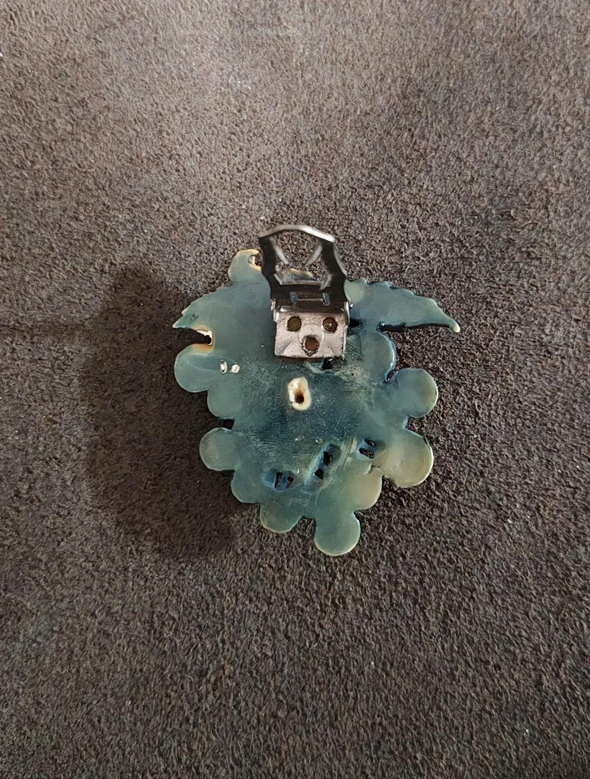 1930/40s Antique Art Deco Celluloid/Hard Plastic Grape Cluster Dress Clip