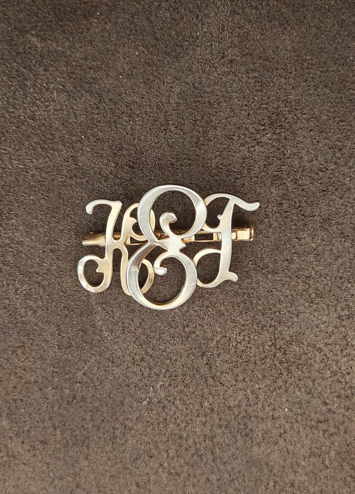 1950s Vintage Monogram Initial KEG Gold Tone Brooch Pin.