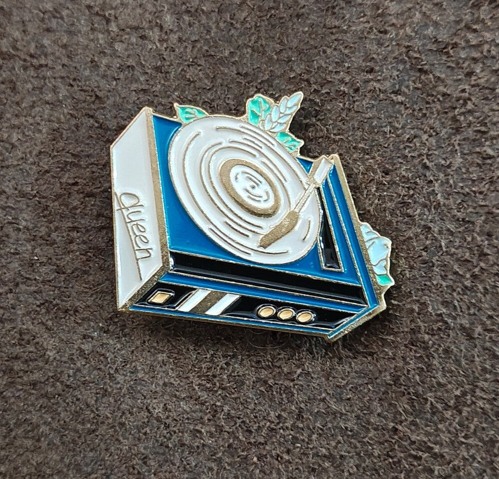 Retro Record Player Gold Tone Enamel Pin
