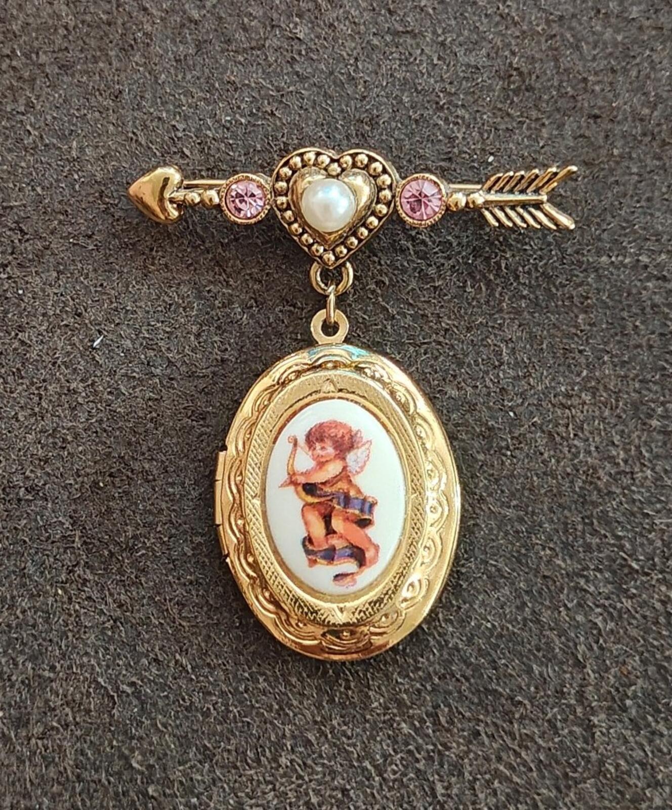 1995 Avon "Cherished Moments" Cupid Gold Tone With Rhinetones Locket Pin Brooch