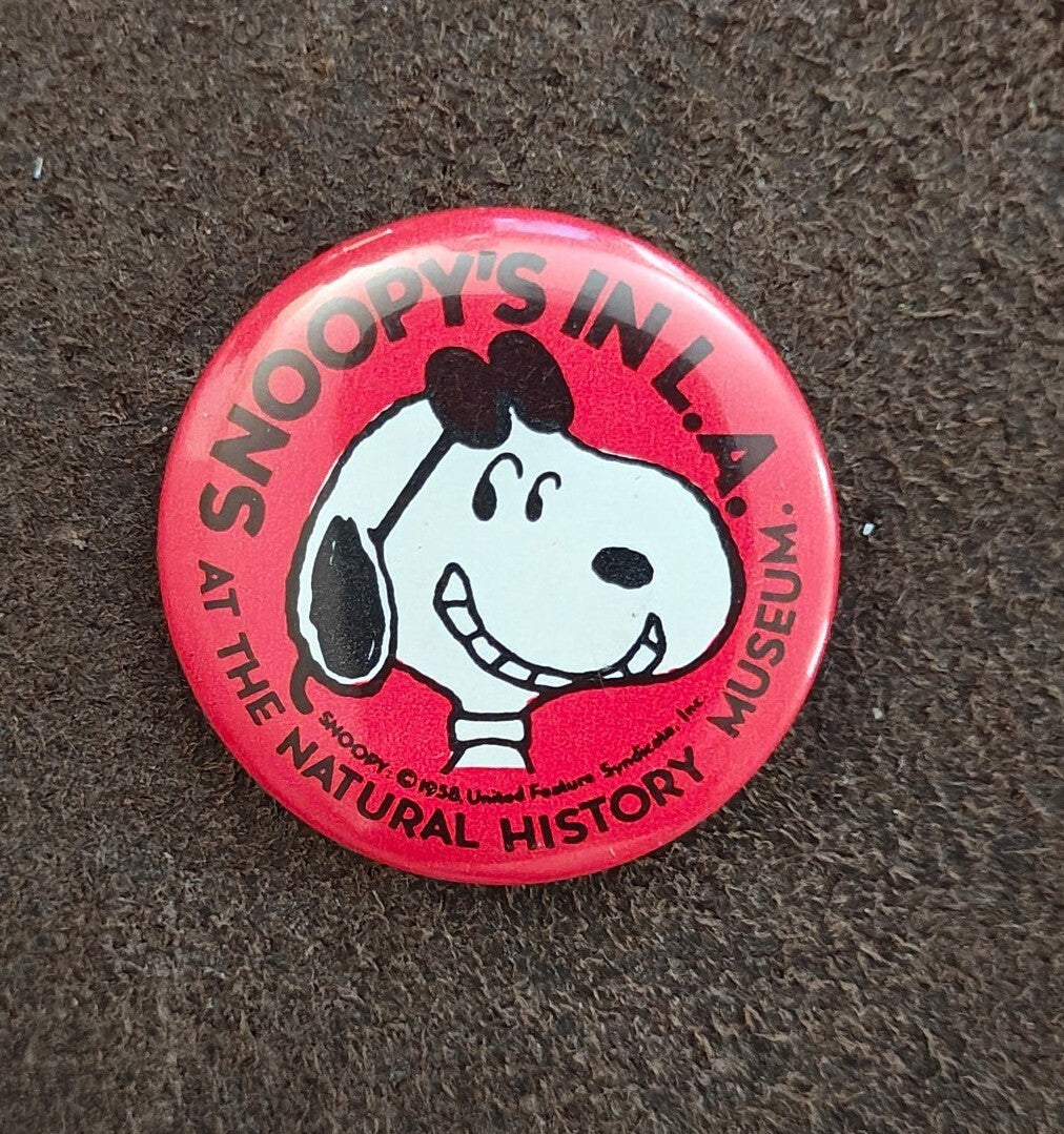 1980s Snoopy's In L.A. At The Natural History Museum Pinback Button