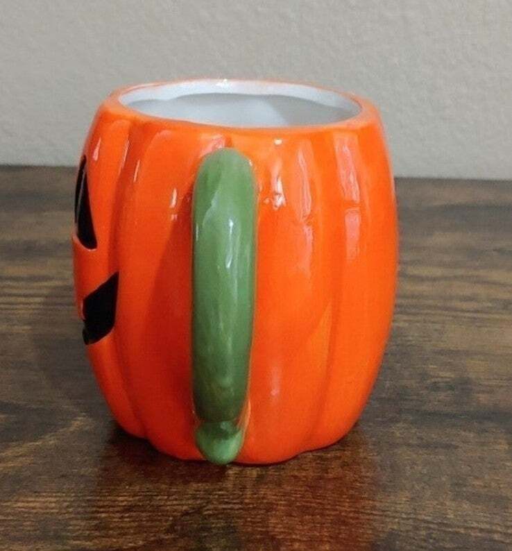 Glossy Look Halloween Pumpkin 16 Oz Ceramic Mug - Trinketmania