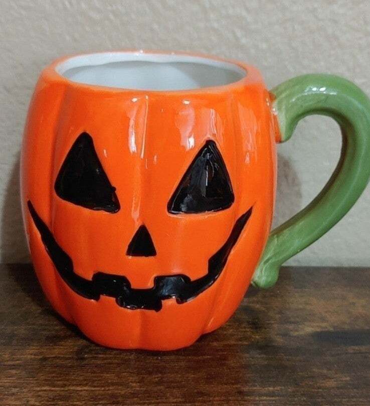 Glossy Look Halloween Pumpkin 16 Oz Ceramic Mug - Trinketmania